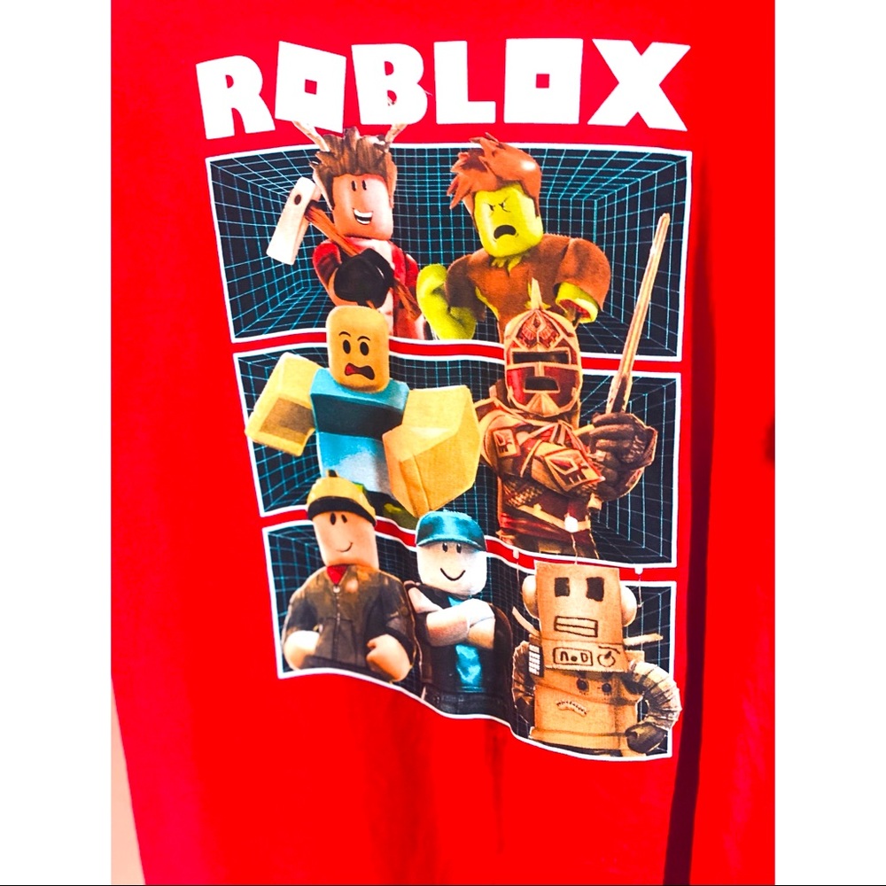 Roblox XL Red Graphic Tee shirt Gamer Tee unisex